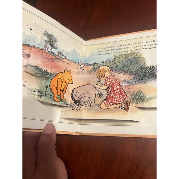 Winnie-The-Pooh The Pop Up Collection Eeyore Loses a Tail A. A. Milne - Picture 3 of 6
